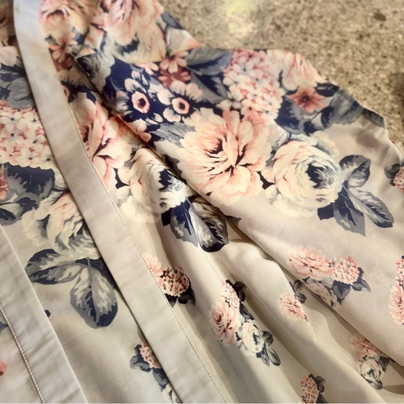 Vintage Floral Kimono with Fringe - Abercrombie & Fitch - Size OS ⭐🌺 - Picture 8 of 12